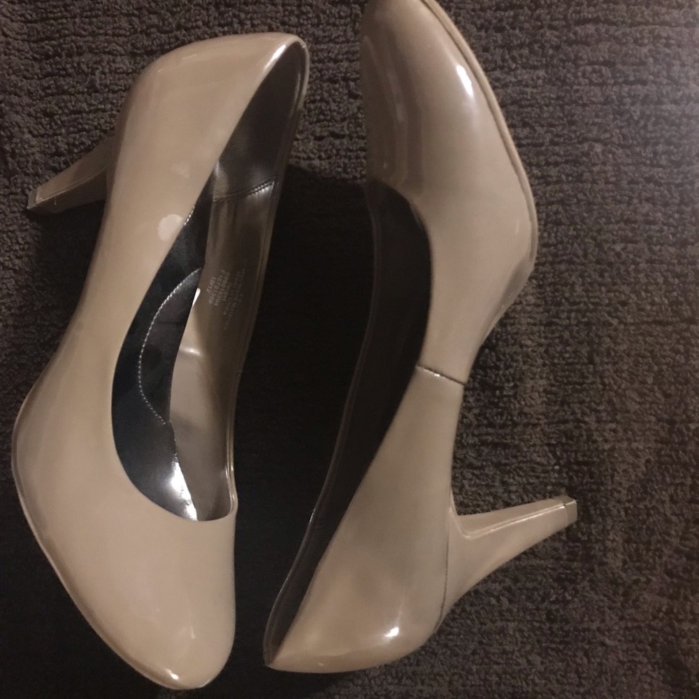 Merona dress shoes